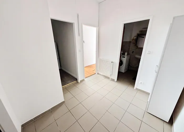 בית אירוח Charming At Maerzstrasse Close To Attractions Mz49 *