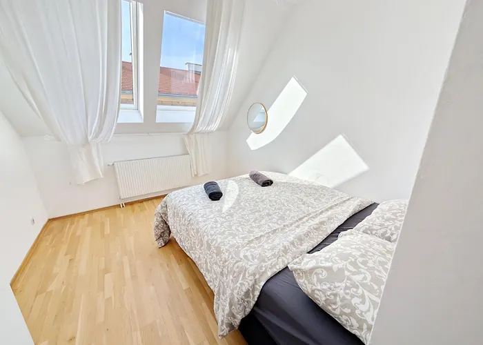 Charming At Maerzstrasse Close To Attractions Mz49 * וינה