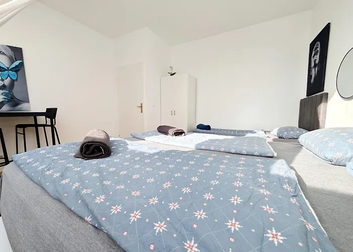Charming At Maerzstrasse Close To Attractions Mz49 *