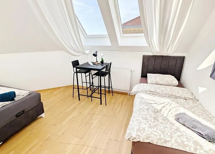 בית אירוח Charming At Maerzstrasse Close To Attractions Mz49 וינה