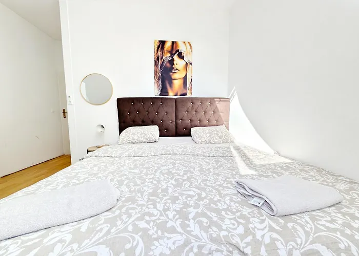 בית אירוח Charming At Maerzstrasse Close To Attractions Mz49 *